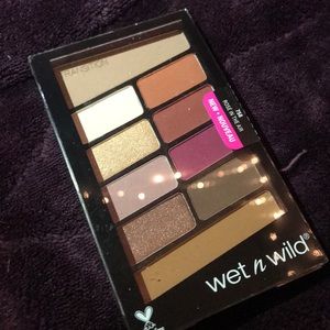 Wet N Wild Color Icon in Rosé In The Air